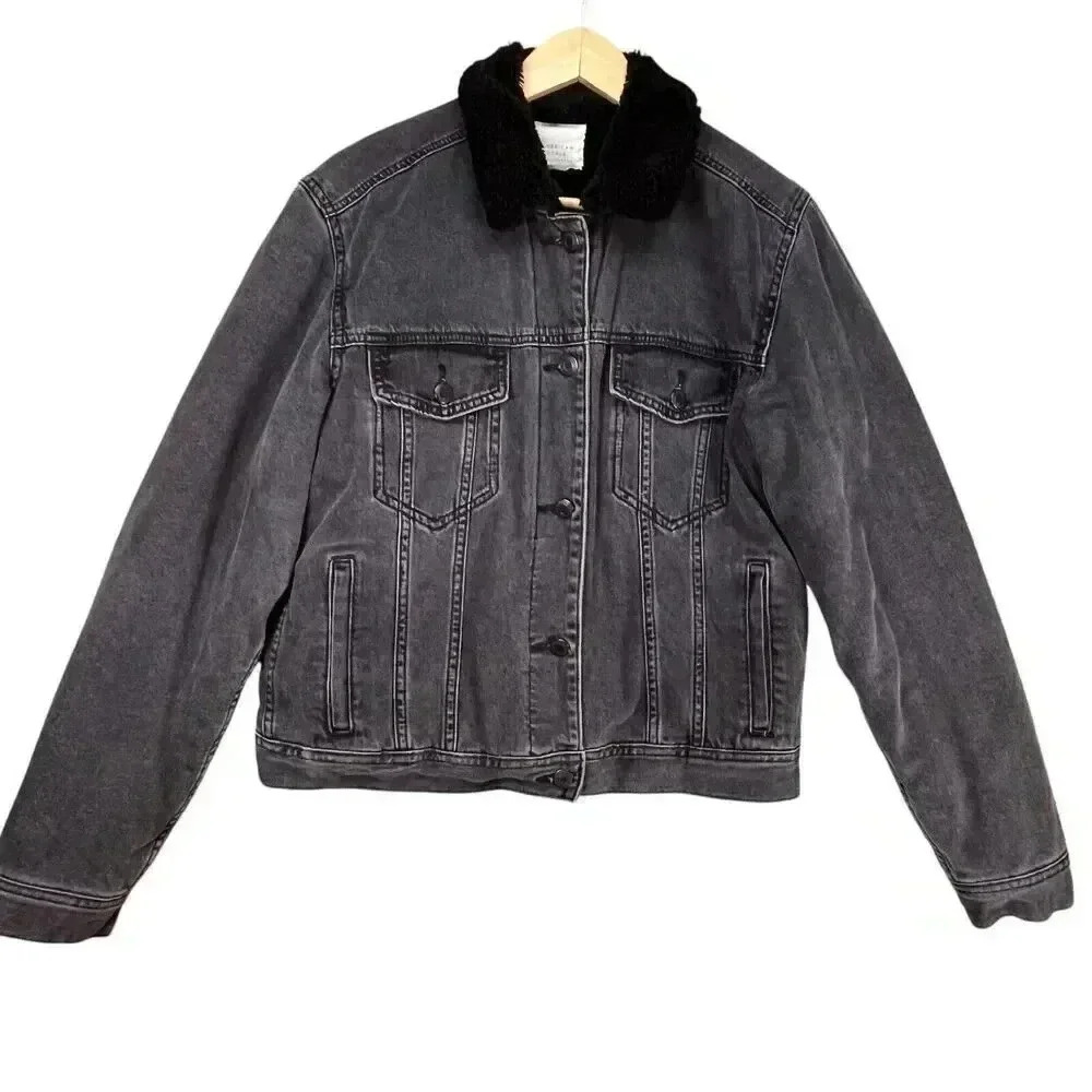 American Eagle Women’s Black Wash Sherpa Lined Warm Long Sleeve Denim Jacket L
